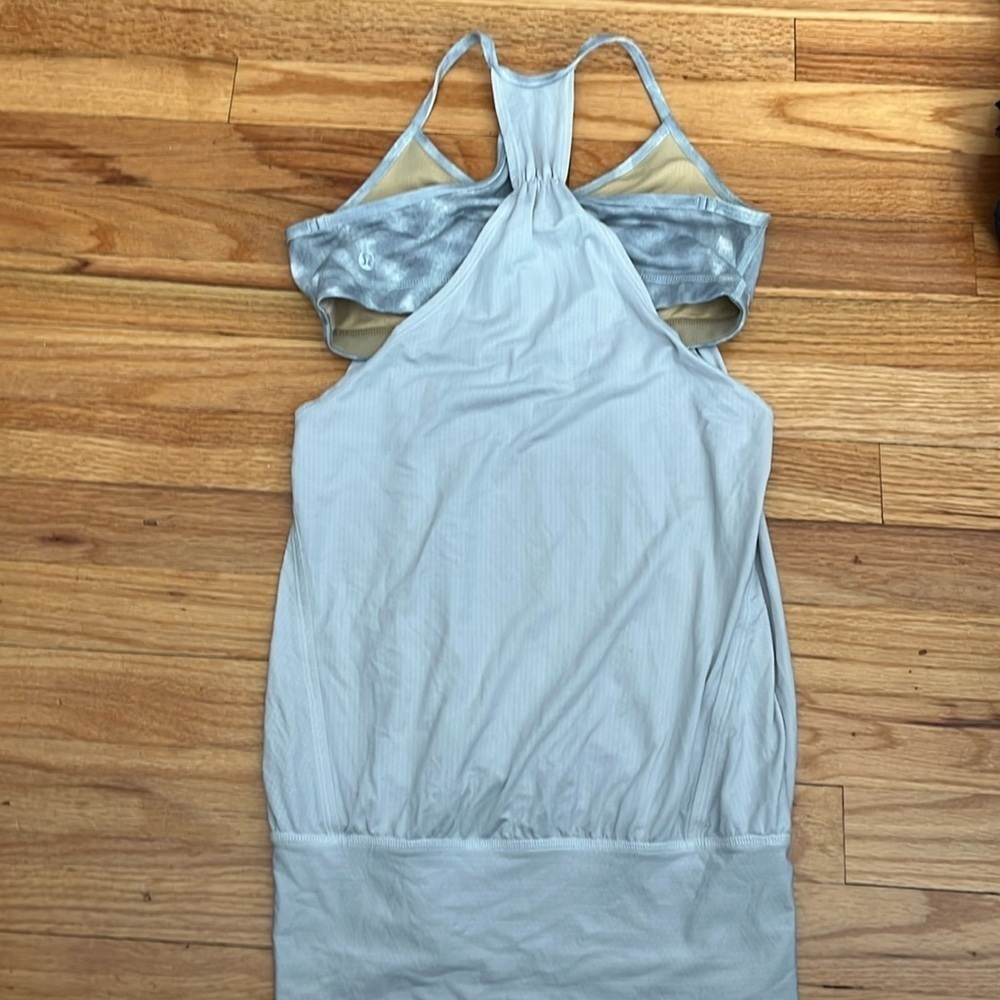 LULULEMON no limits tank gray and gray tie dye 6